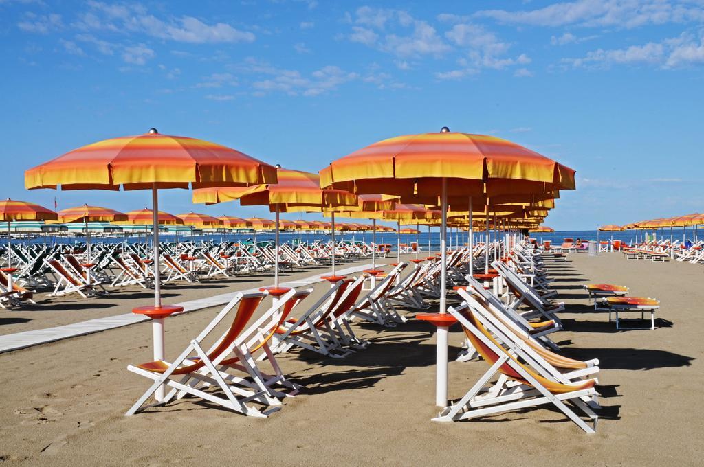 Hotel Playa Viareggio Exterior foto